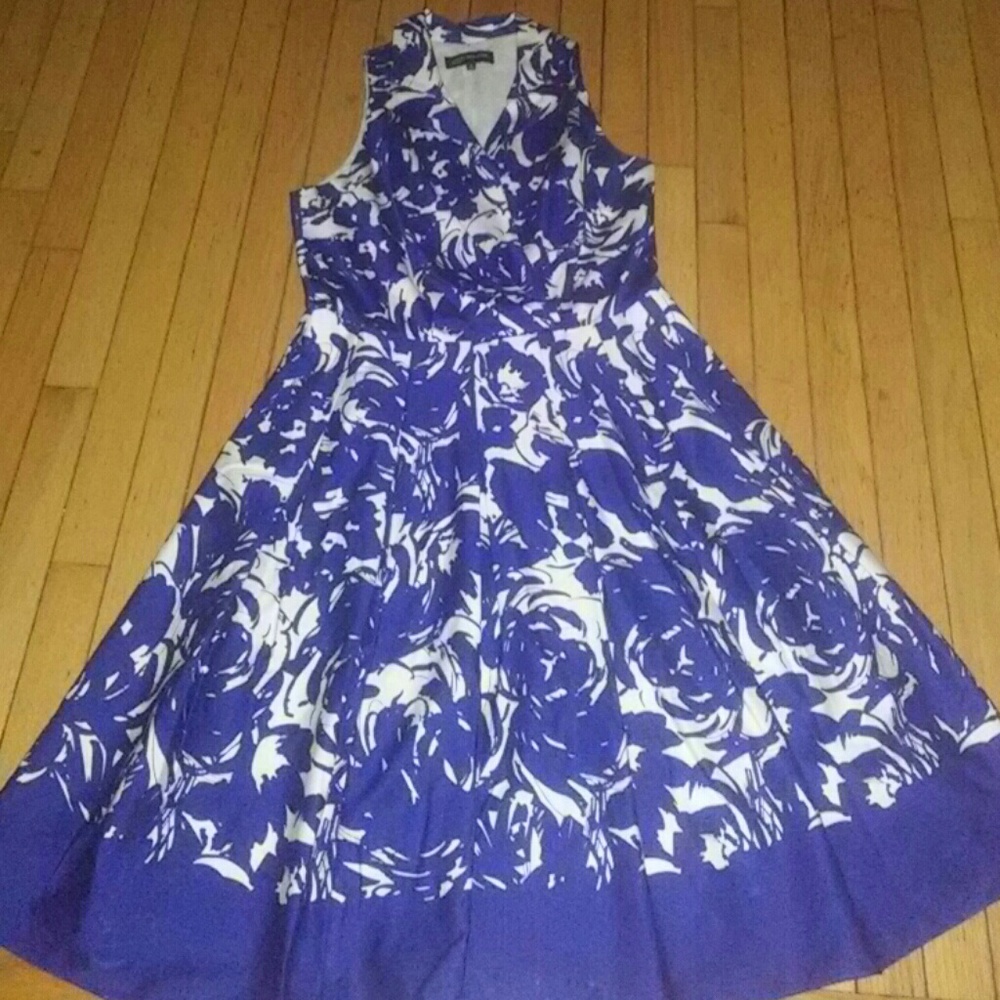 A-line Jones New York sleeveless dress